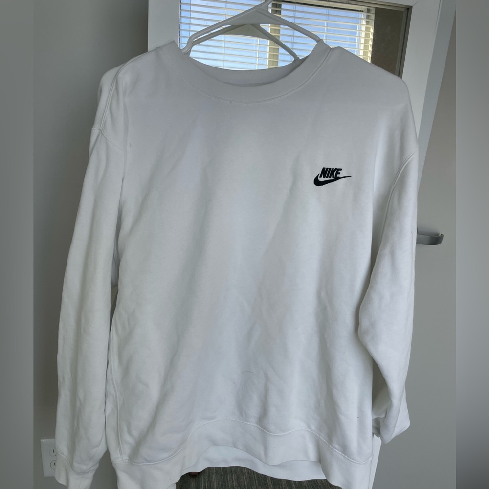White Nike crewneck!